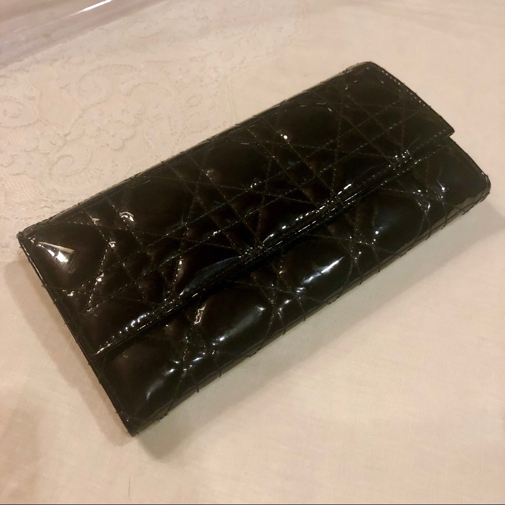 Patent Dior Lady Cannage Rendezvous chain wallet